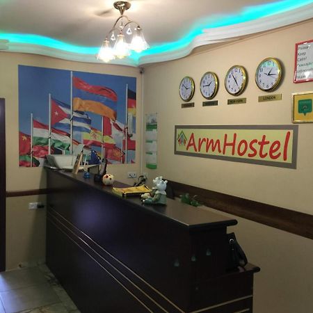 Arm Hostel Yerevan Bagian luar foto